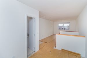 Image 7 - 261411