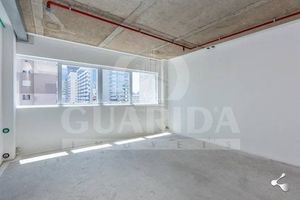 Image 23 - 261515