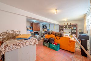 Image 38 - 261681