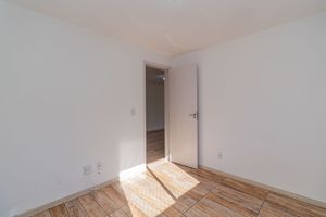 Image 15 - 261986