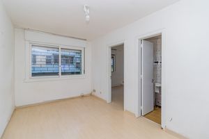 Image 1 - 262044