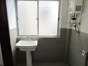 Image 9 - 262681
