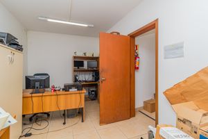 Image 11 - 262731