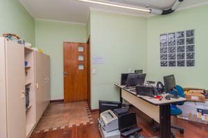Image 25 - 262731