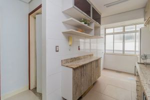 Image 14 - 263001