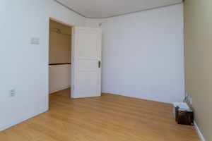 Image 13 - 263143