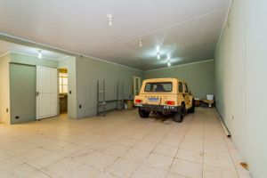 Image 33 - 263143