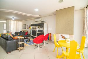 Image 21 - 263240