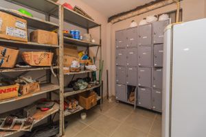 Image 41 - 263361