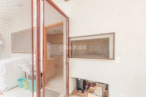 Image 31 - 263628
