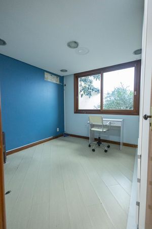 Image 37 - 263674