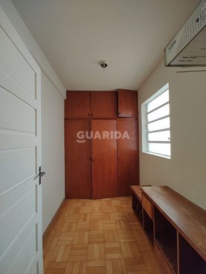 Image 29 - 263826