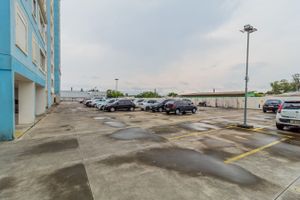 Image 21 - 263844