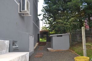 Image 20 - 265558