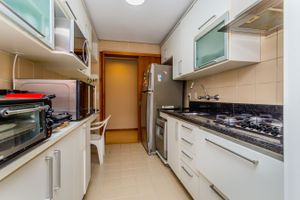 Image 25 - 265594