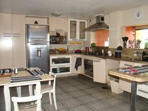 Image 33 - 265909