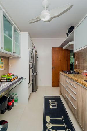 Image 30 - 265953