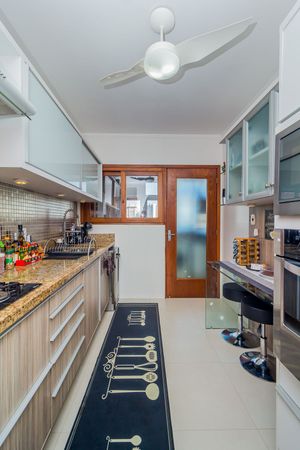 Image 31 - 265953