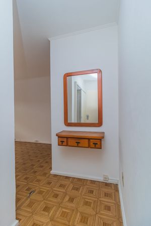 Image 6 - 266266