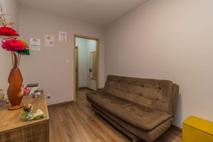 Image 3 - 266269
