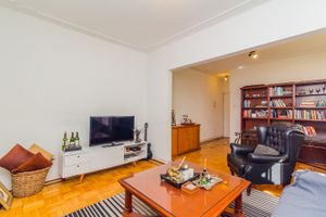 Image 3 - 266339