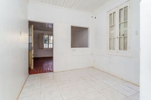 Image 21 - 266393