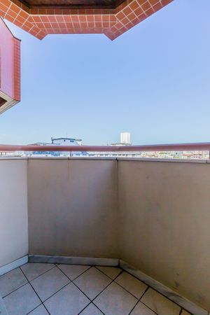 Image 15 - 266402