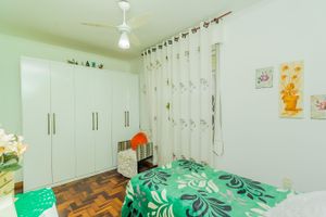 Image 7 - 266449