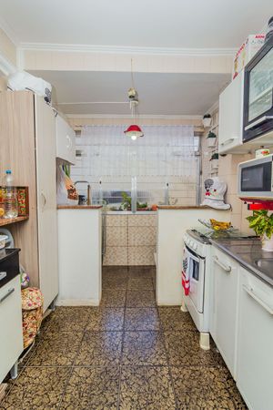 Image 17 - 266449