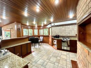 Image 8 - 266487