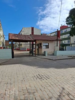 Image 6 - 266992