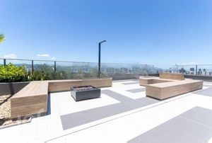 Image 31 - 267003