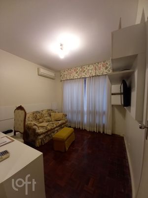 Image 24 - 267102