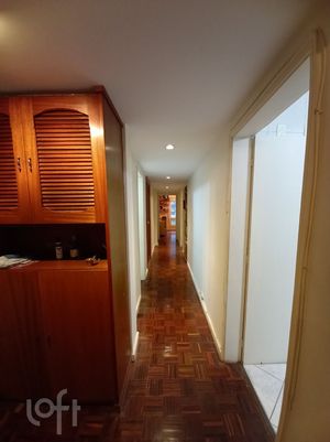 Image 11 - 267102