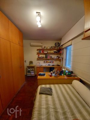Image 38 - 267102