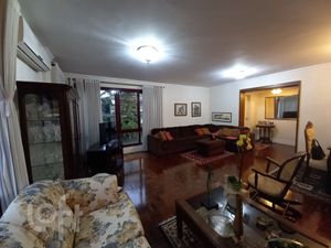 Image 4 - 267102