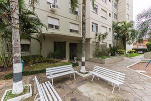 Image 18 - 267250