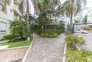 Image 19 - 267250
