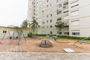 Image 27 - 267250
