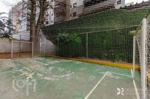 Image 12 - 267407