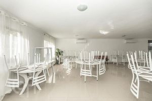 Image 21 - 267651