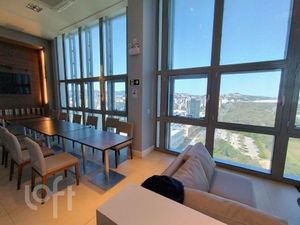 Image 37 - 267713