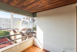 Image 20 - 267739