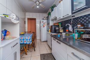 Image 14 - 267804