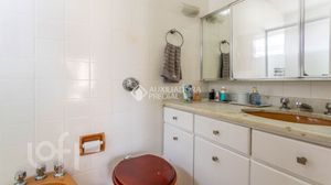 Image 37 - 267902