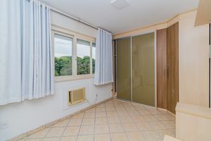 Image 19 - 267973