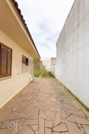 Image 26 - 268023