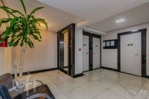 Image 36 - 268110