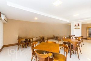 Image 35 - 268433