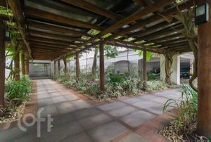 Image 33 - 268823